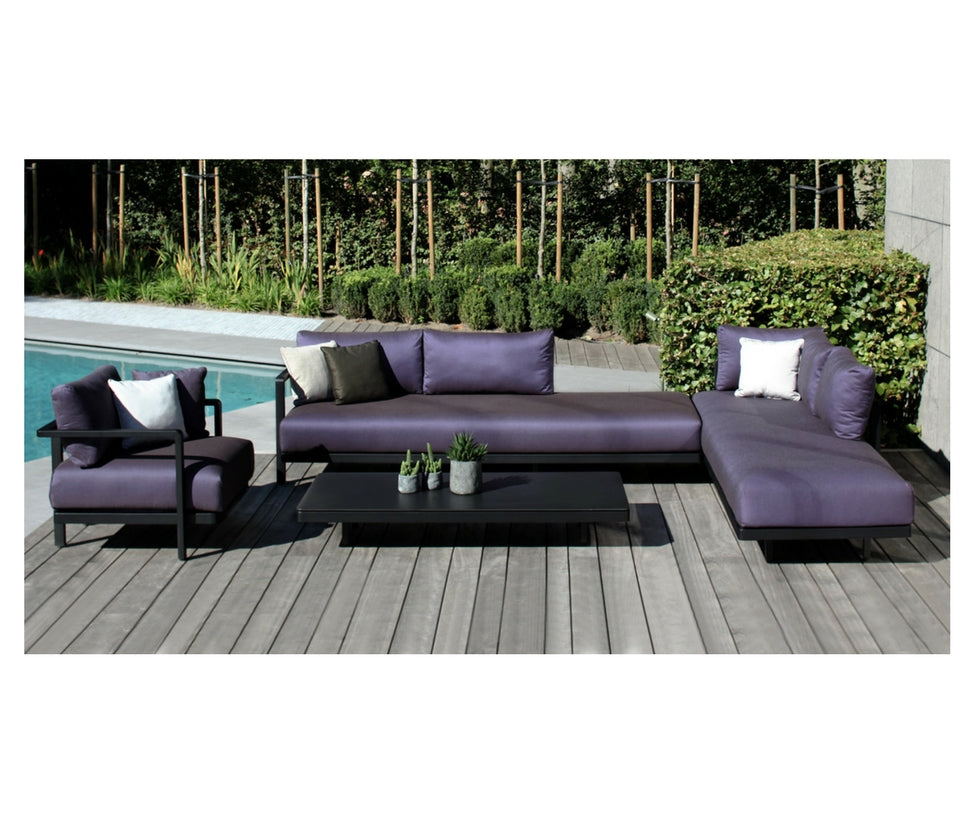 Royal Botania, Alura Lounge Armchair