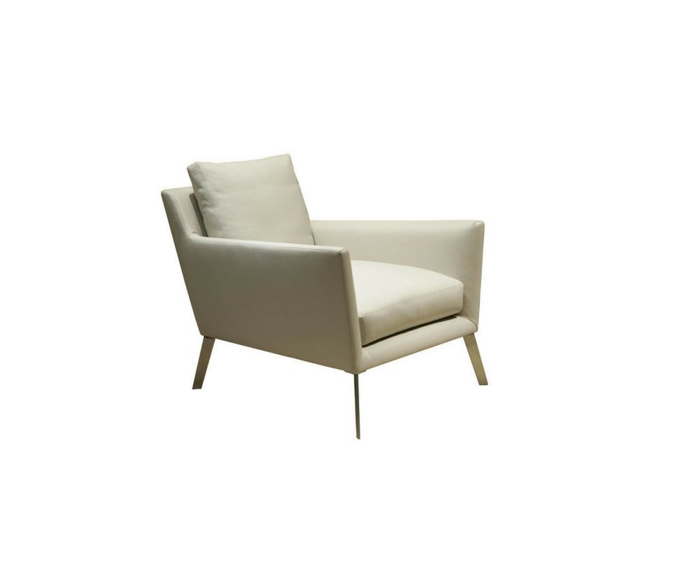 CasaDesús, Ava Lounge Armchair