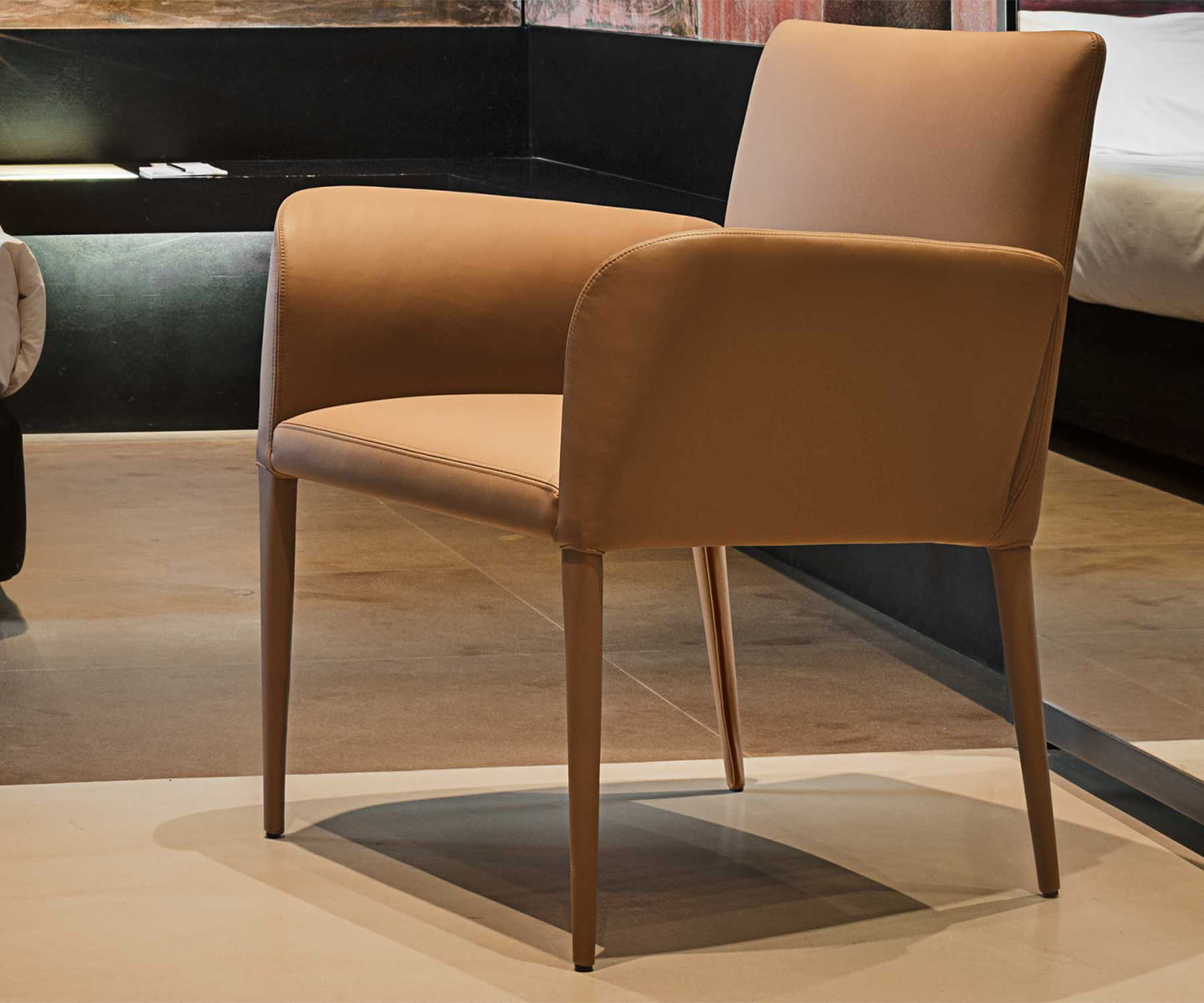 Frag, Bella P Dining Armchair