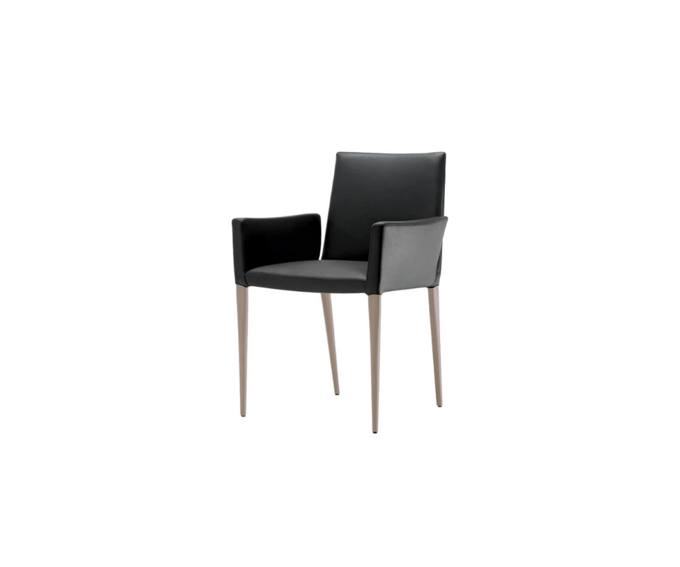 Frag, Bella P GM Dining Armchair