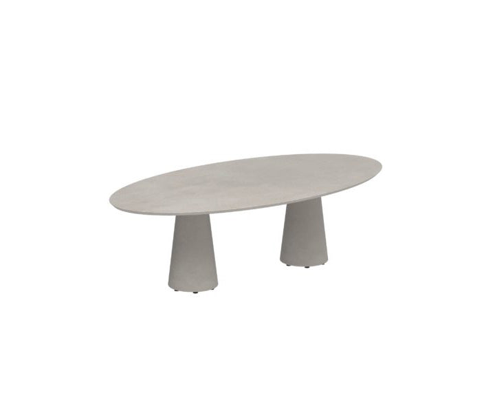 Royal Botania, Conix Ellipse Concrete Table