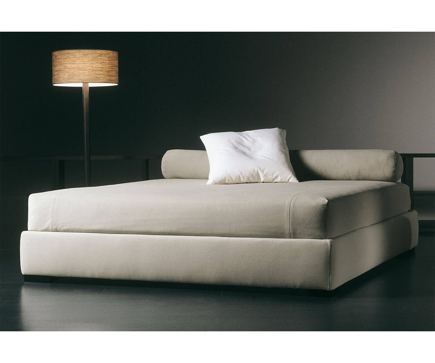 Meridiani, Derek Bed