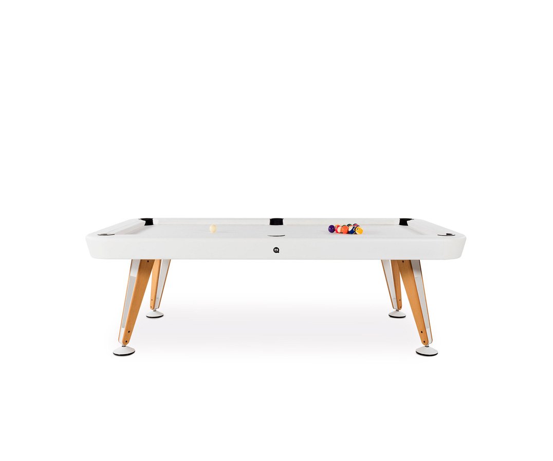 RS Barcelona, Diagonal Pool Table