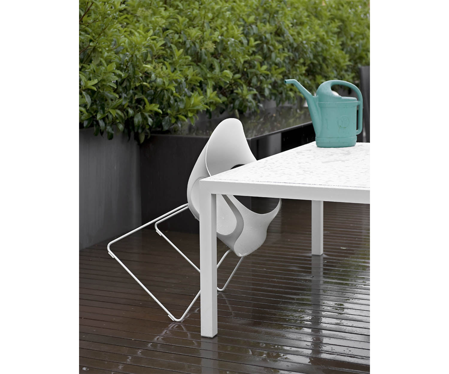 Kristalia, Elephant Slide Base Outdoor Armchair