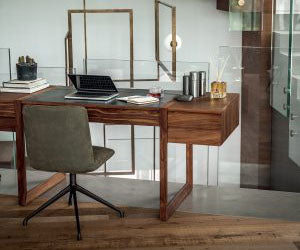 Riva 1920, Elle Ecrit Desk