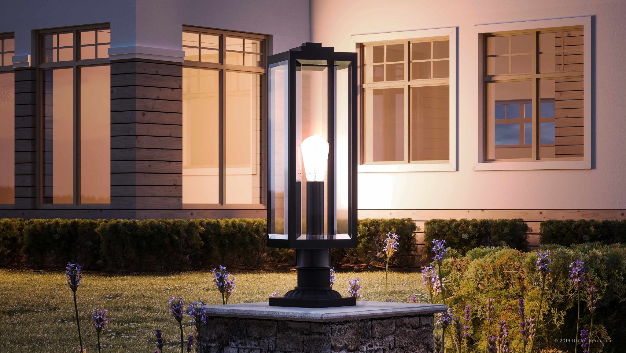 Urban Ambiance, UQL1333 Farmhouse Outdoor Post/Pier Light, 20.5"H x 7"W, Black Finish, Quincy Collection